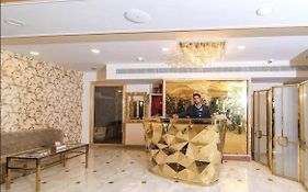 Hotel Galaxy Grand, Lucknow